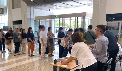 『第2回 フジテレビジュツ博』仁王像（金剛力士像）