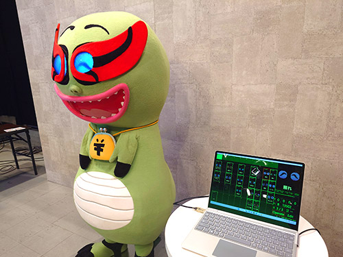 『第2回 フジテレビジュツ博』コマデン “くらもん”操作体験