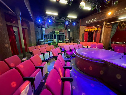 もしもこの世が舞台なら、楽屋はどこにあるのだろう