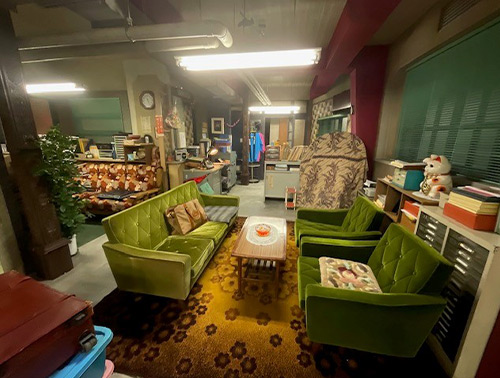 もしもこの世が舞台なら、楽屋はどこにあるのだろう